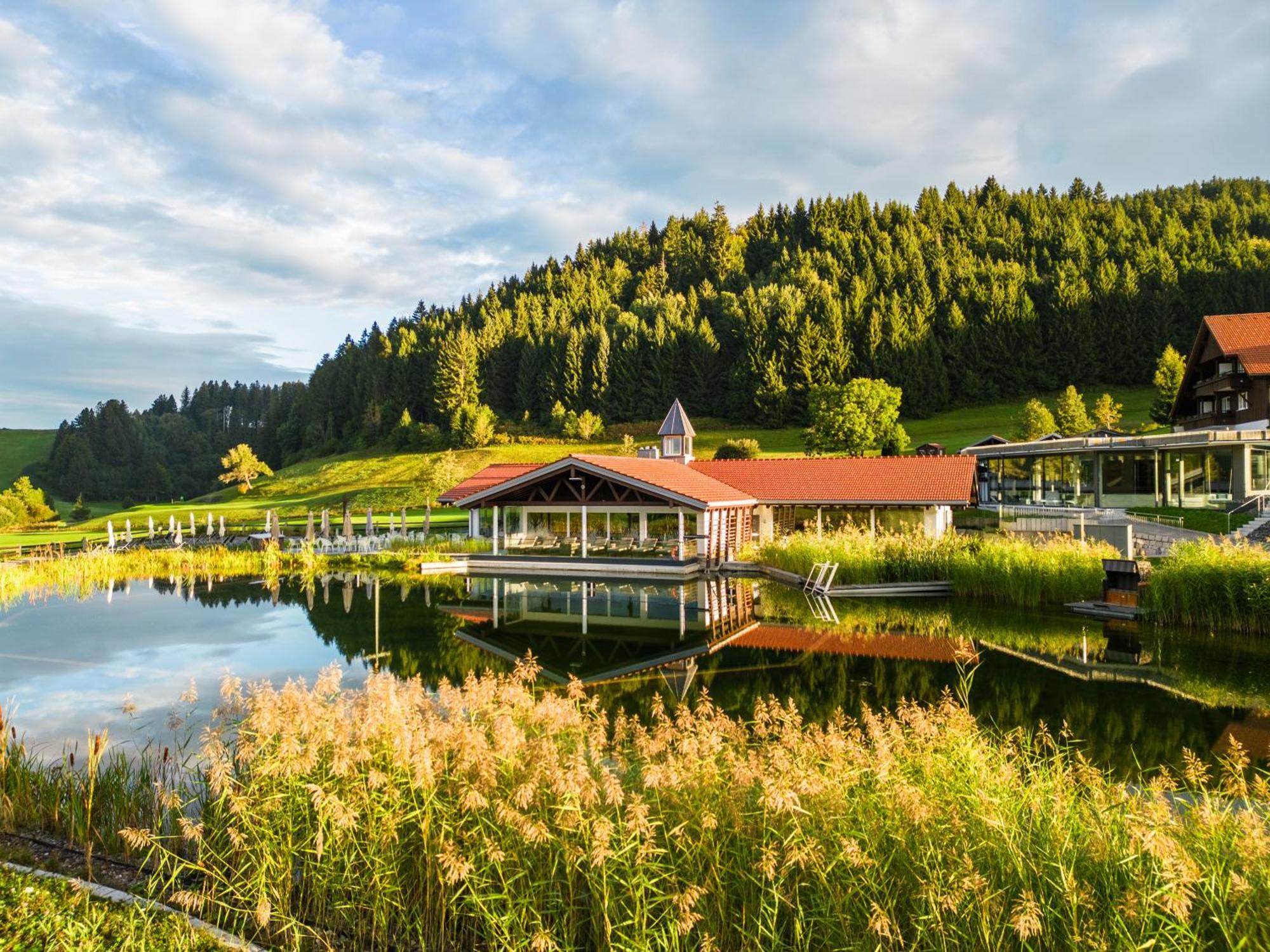 Haubers Naturresort Gutshof Oberstaufen Exterior photo
